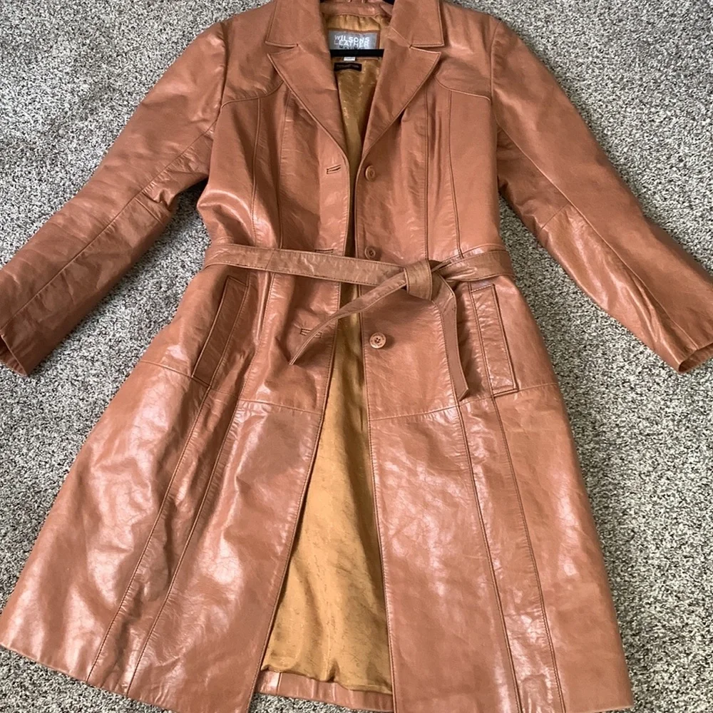 Leather trench coat , beautiful camel color in size XL - Picture 10 of 15
